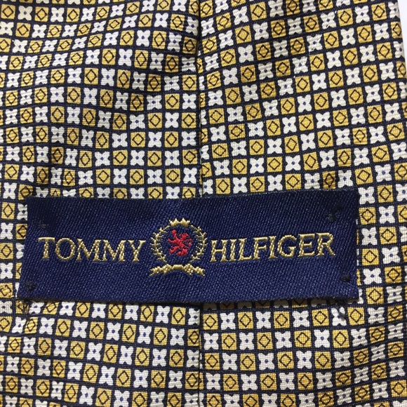 Classics Tommy Hilfiger Geometric Inported100% Silk Gold Brown Men's  Tie - Picture 5 of 8